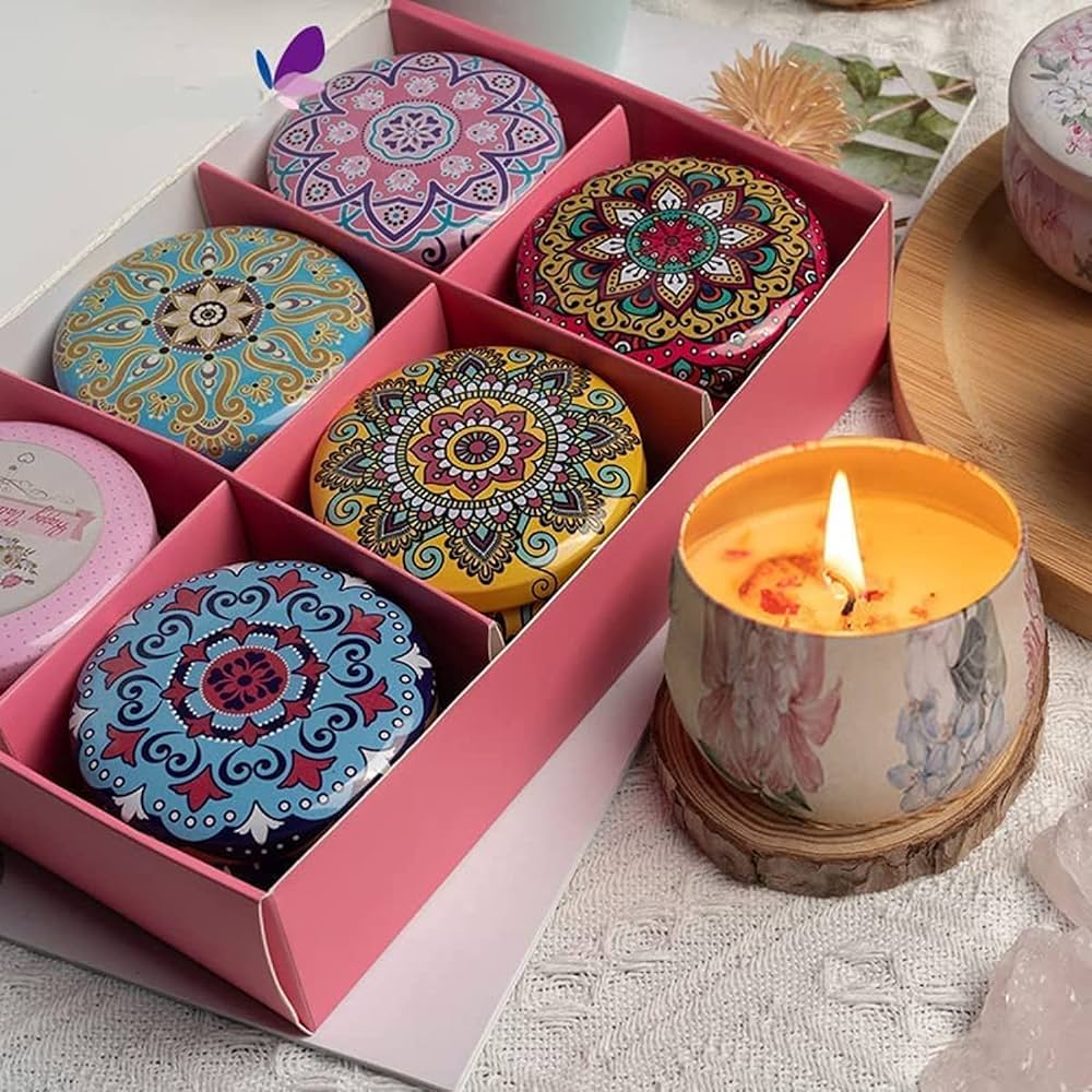 Scented Candle with Beautiful Tin