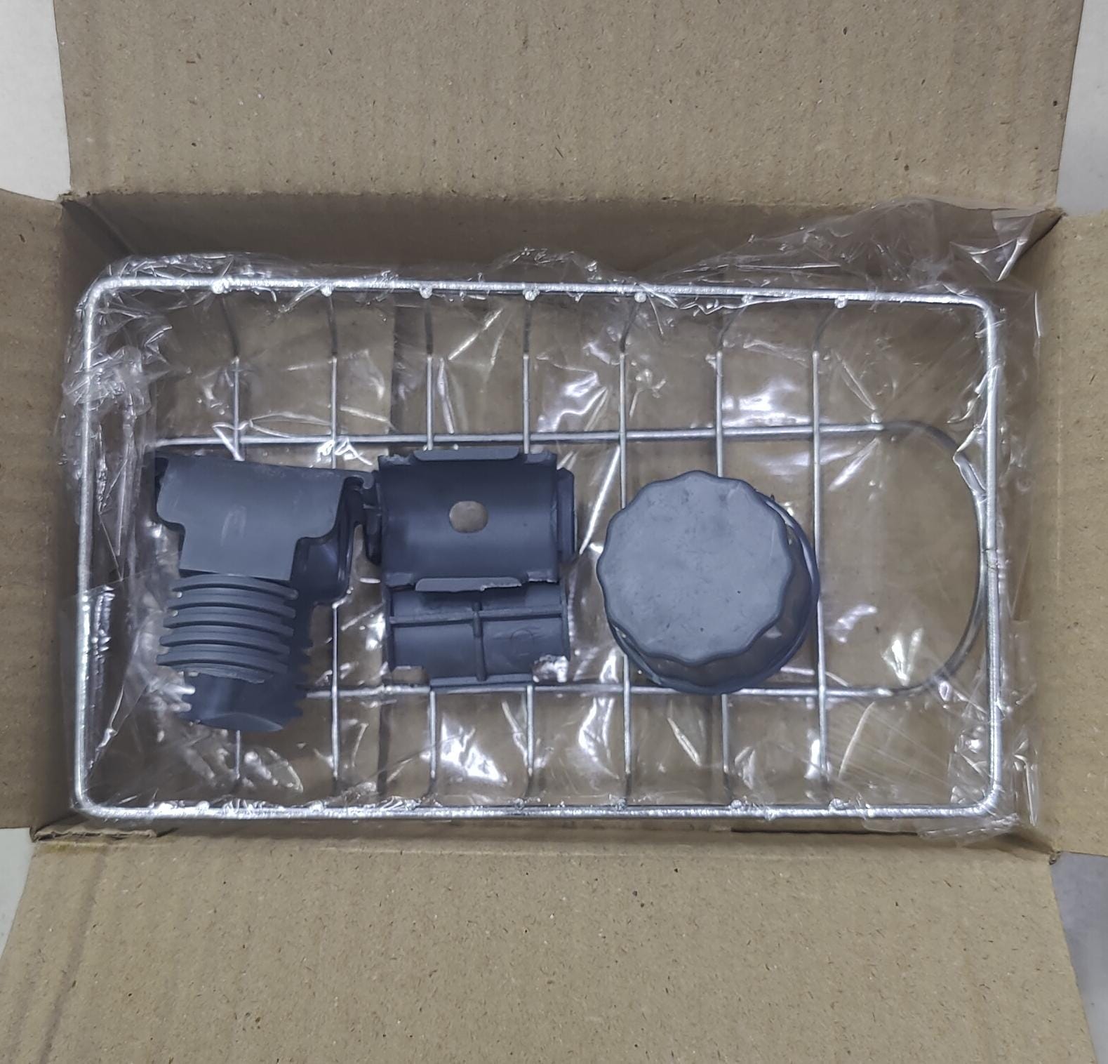 Steel Faucet Rack (Box Packing)